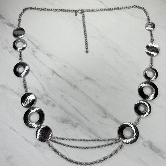 Chico's Silver Tone Hammered Metal Hoop Statement Necklace ✨ - Picture 1 of 9